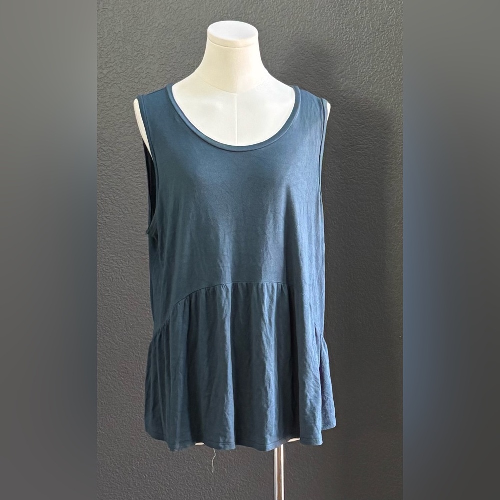 🦚 Mossimo Supply Co. Ocean Blue Tank Top/Tee/Tunic/Cami